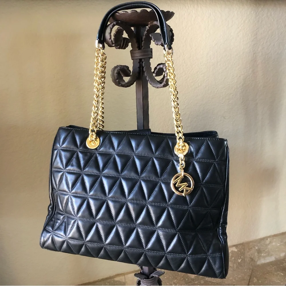 NWOT Michael Kors QuilTed leAthEr toTe 🎩🔥🌹 - Picture 6 of 7